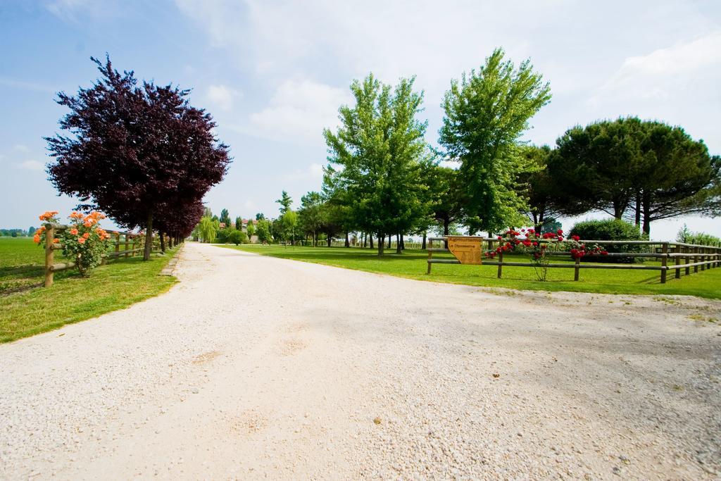 Agriturismo Le Cipressine Meolo Buitenkant foto